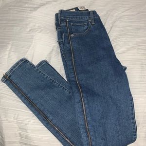 Mile high super skinny Levi’s